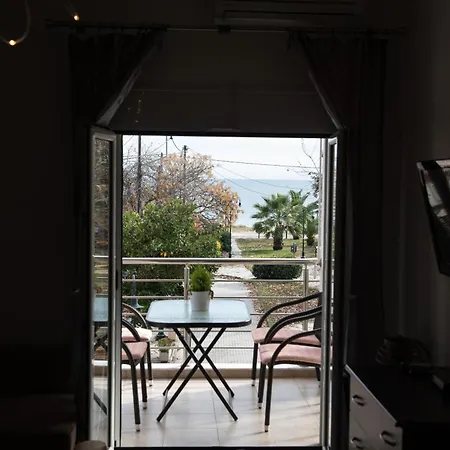 Musses House Βρασνά