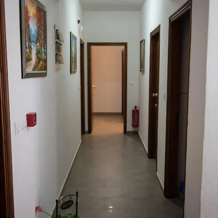 Ξενοδοχείο με διαμερίσματα Musses House 4*