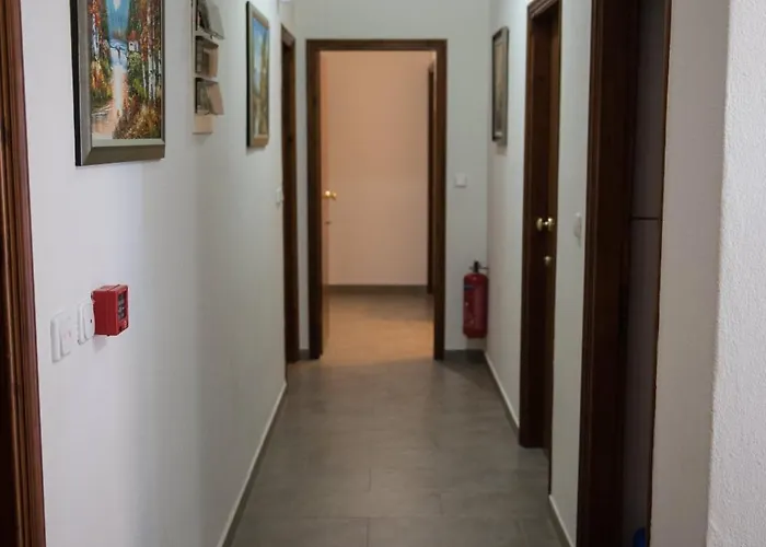מלון דירות Musses House 4*